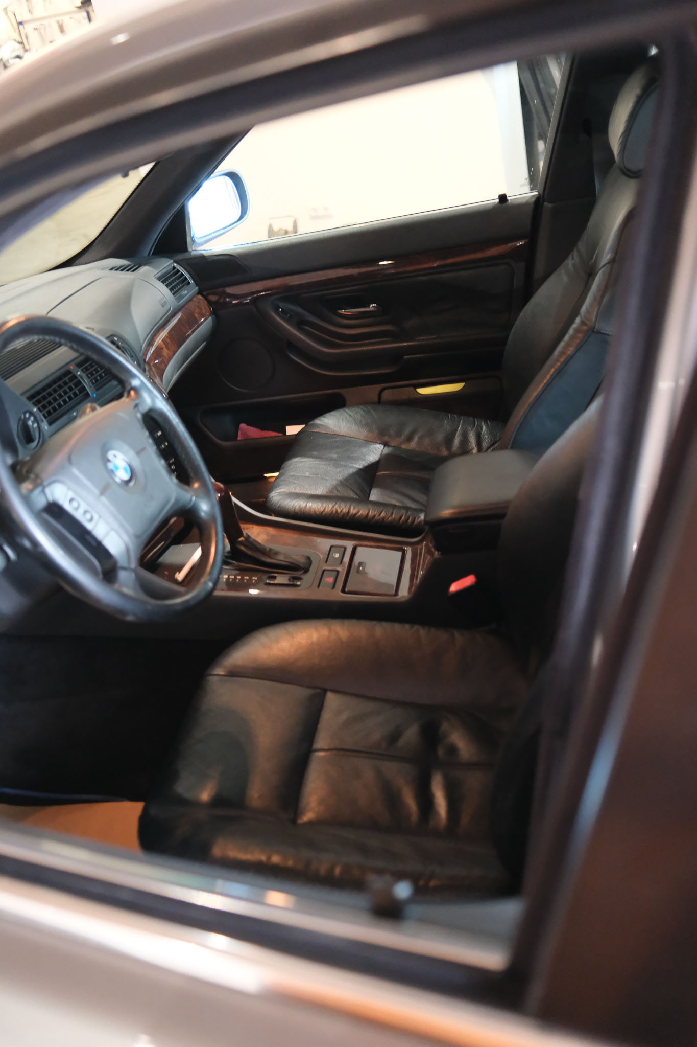 BMW740i_komp-5